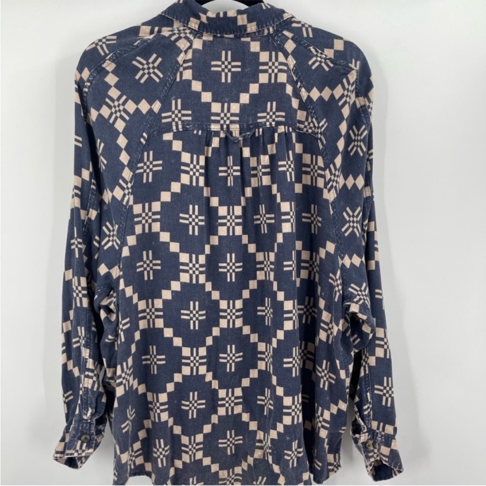 BDG UO Keanu Drapey Flannel Button Down Shirt Geometric Diamond Blue XS - Picture 5 of 11